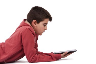 Tabletli çocuk