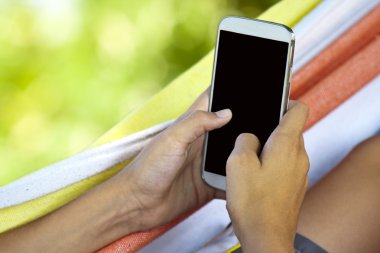 adam ile hareket eden