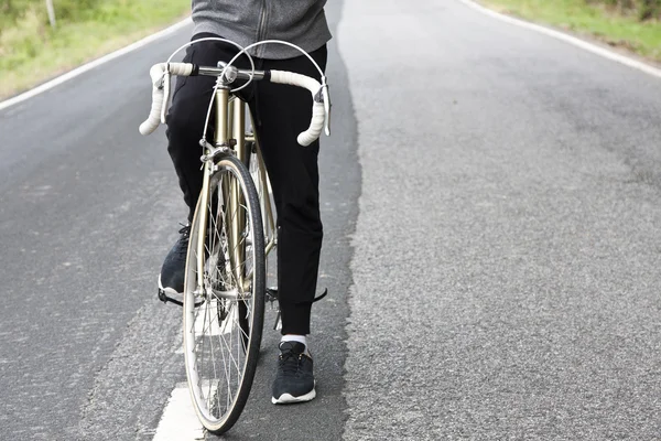 自行车和骑自行车 — 图库照片