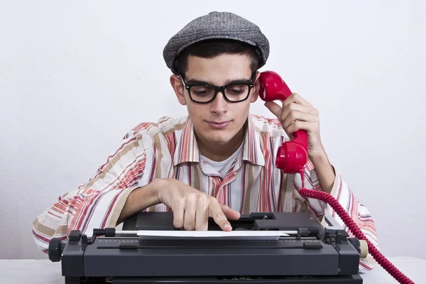 Man with typewriter — Stock Photo, Image