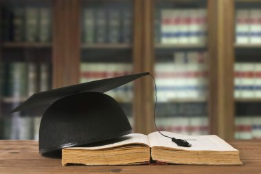 ofiste hukuk kitapları