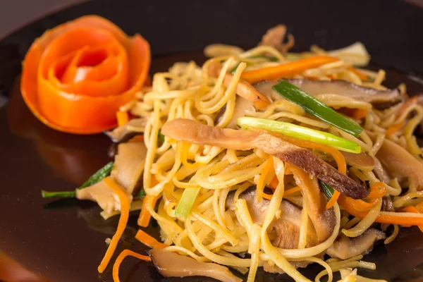 Stir fried noodles — Stock Photo, Image