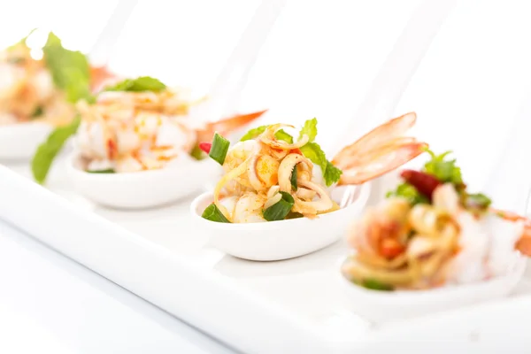 Spicy salad Shrimp with lemon grass and mint — Stock Photo, Image