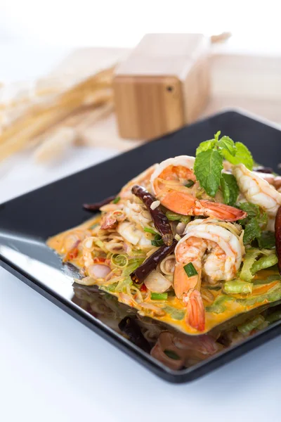 Spicy salad Shrimp with lemon grass and mint — Stock Photo, Image