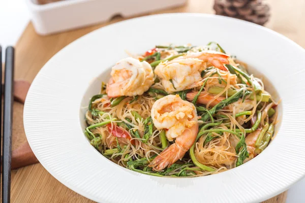 Fried shrimp with the mimosa — Stock Photo, Image