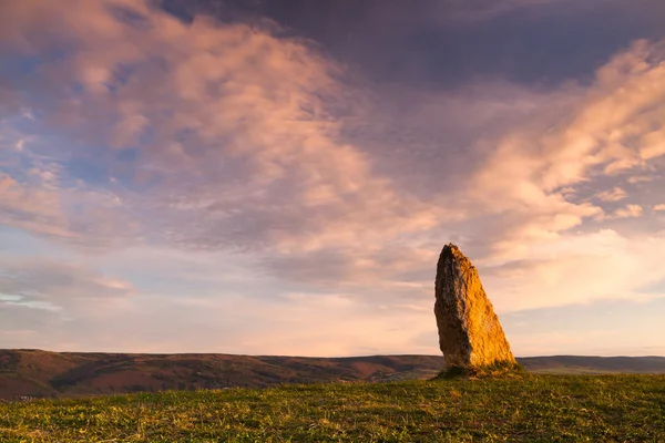 Menhir on the hill at sunset in Morinka village — Stock Photo, Image