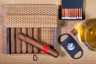 Küba purosu ahşap tablo