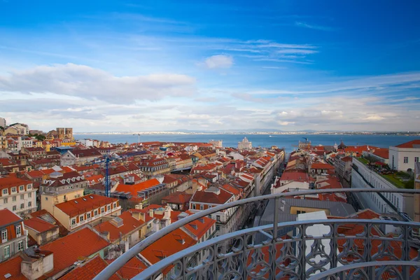 Blick von der Spitze des Santa-Justa-Aufzugs auf Lissabon — Stockfoto