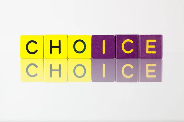 Choice - eine Inschrift aus Kinderblöcken — Stockfoto