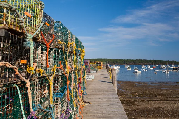 蟹农场和蟹笼上圣乔治半岛，缅因州，美国 — 图库照片