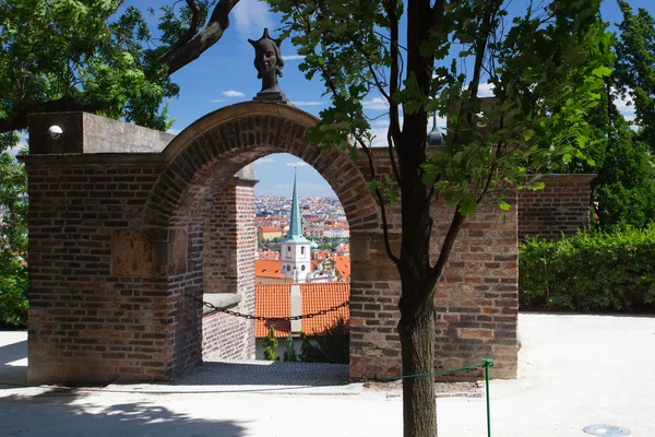 Vista dal giardino di Paradice sulla città di Praga . — Foto Stock