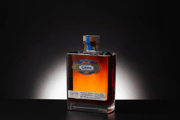 Praga República Checa Marzo 2021 Coloma Rum Single Cask Este — Foto de Stock