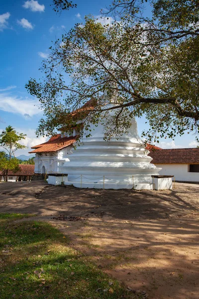 Lankatilaka Een Boeddhistische Tempel Uit 14E Eeuw Het Dorp Hiyarapitiya — Stockfoto