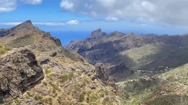 Korkutucu Sürüş Masca Vadisi Nin Çarpıcı Manzaralı Restoranı Masca Tenerife — Stok video