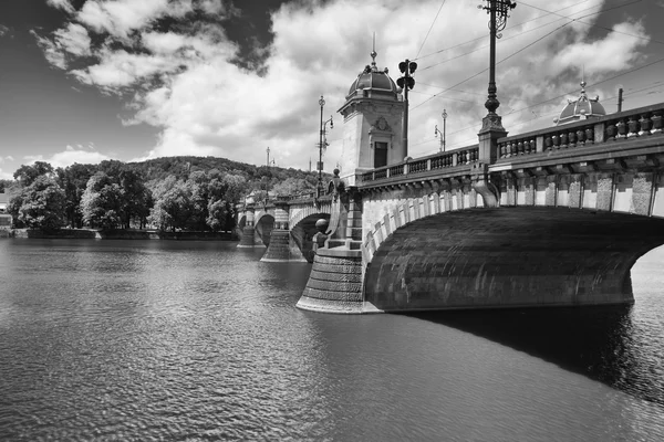 Slavný most Legií v Praze — Stock fotografie