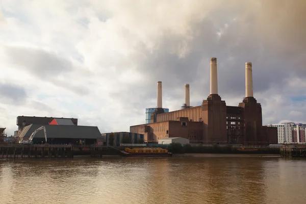Centrale électrique célèbre Battersea — Photo