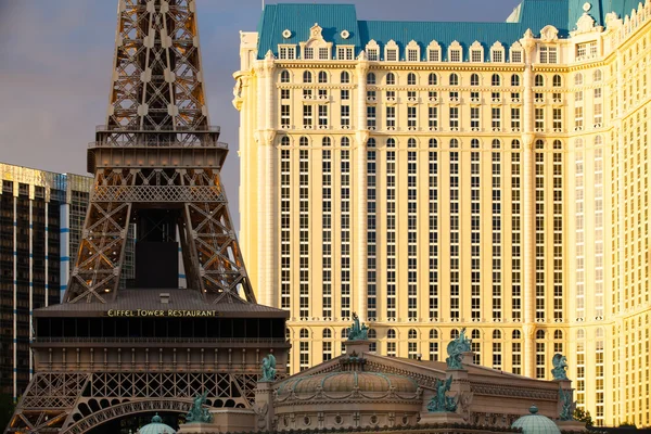 Paris Las Vegas er et hotell og kasino – stockfoto