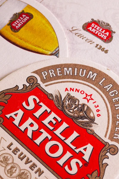 Bierdeckel von stella artois. — Stockfoto