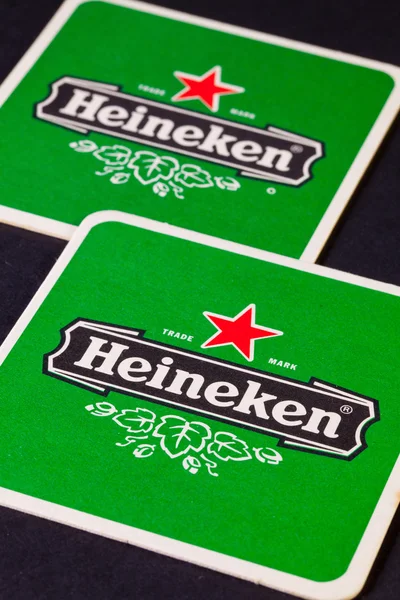 Alfombras de cerveza Heineken —  Fotos de Stock
