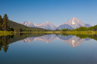 Grand Teton Dağları üzerinden akmaz Bend görünümü yılan R '