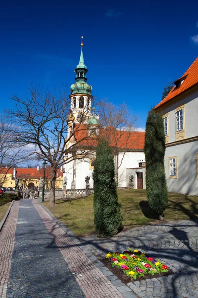 Loreta Hotel und Prager Pilgerstätte Loreta lizenzfreie Stockbilder