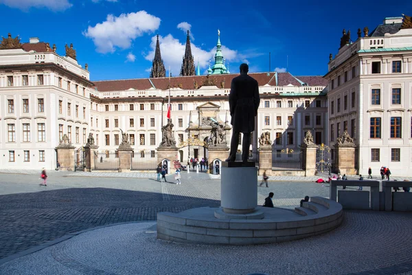 Pomnik z Tomas Masaryka na Hradczany Square. Zdjęcia Stockowe bez tantiem