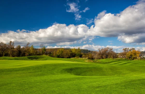 Lege golfbaan — Stockfoto