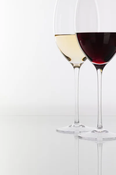 Verre à vin rouge et blanc — Photo