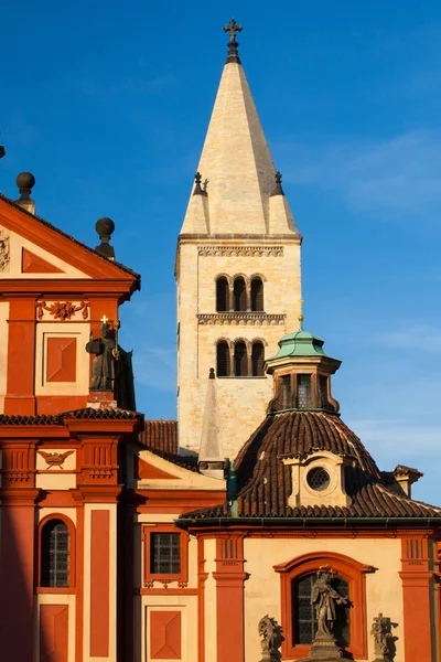 St.George barátait bazilika Prágában — Stock Fotó