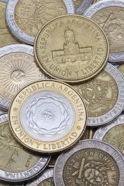 Різні монети з Аргентини — стокове фото