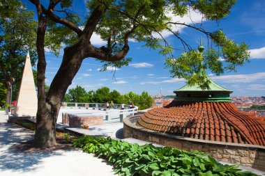 Bahçe Paradice Prag şehir üzerinden görüntülemek.