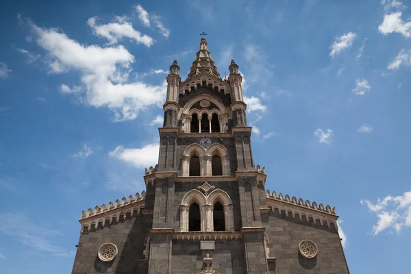 Basilica di Santa Maria in Randazzo, Sicilia, Italia . — Foto Stock