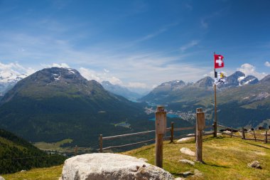 Muottas Muragl üzerinden Yukarı Engadine Panoraması 