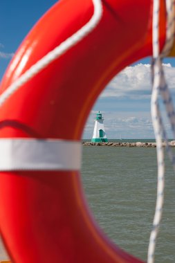 Tarihi deniz feneri ve bağlantı noktası Dalhousie pier