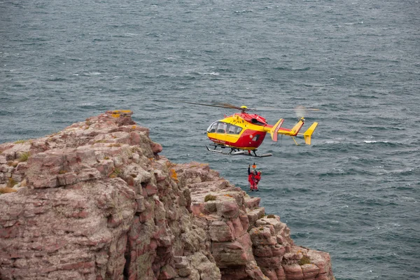 Hélicoptère de sauvetage maritime — Photo