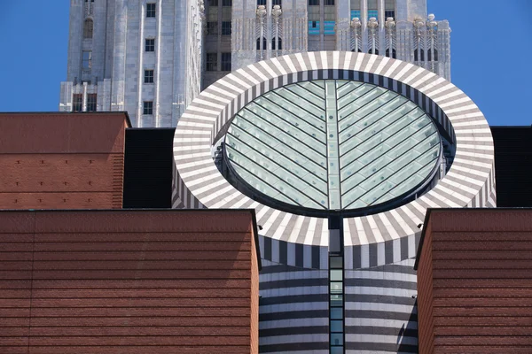 Berühmtes yerba buena center in san francisco — Stockfoto