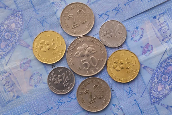 Bankbiljetten en munten van Ringgit van Maleisië — Stockfoto