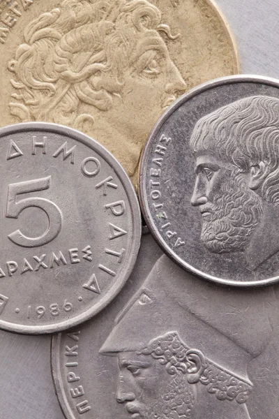 Различные монеты древнегреческих денег — стоковое фото
