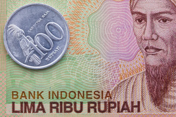 Indonesiska pengar rupiah sedlar och mynt — Stockfoto