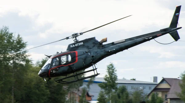 September 2020 Kaluga Regionen Ryssland Helikopter Aerospatiale 350 Ecureuil Flygplatsen — Stockfoto