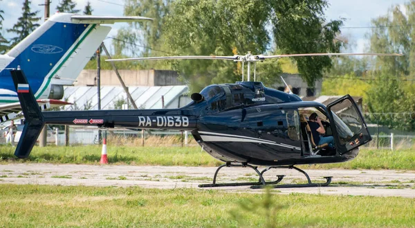 September 2020 Kaluga Regionen Ryssland Helikopter Bell 505 Träningsflygning Vid — Stockfoto