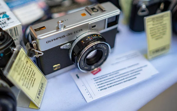 August 2018 Moscow Russia Rangefinder Camera Olympus Ecr Shop Counter — Stock Photo, Image