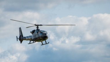 12 Eylül 2020, Kaluga bölgesi, Rusya. Helikopter Sud-Aviation Gazelle SA 341 G havaalanı Oreshkovo 'da..