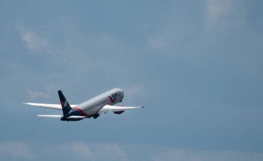 2 Temmuz 2019, Moskova, Rusya. Uçak Boeing 767-300 Azur Hava Yolları Moskova 'daki Vnukovo havaalanında..