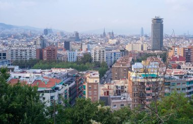 7 Eylül 2014, Barselona, İspanya. Sıcak bir yaz akşamında gözlem güvertesinden Barcelona 'nın görüntüsü.