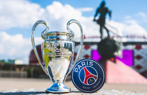 Июня 2021 Париж Франция Эмблема Футбольного Клуба Париж Сен Жермен Стоковое Изображение