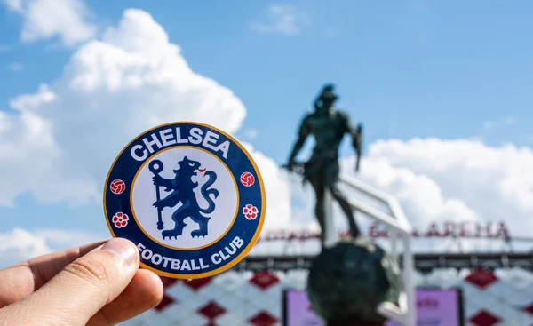 Juni 2021 London Großbritannien Chelsea Vereinswappen Vor Dem Hintergrund Eines — Stockfoto