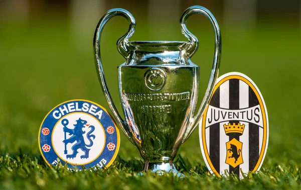 Augustus 2021 Londen Engeland Emblemen Van Voetbalclubs Chelsea Londen Juventus — Stockfoto