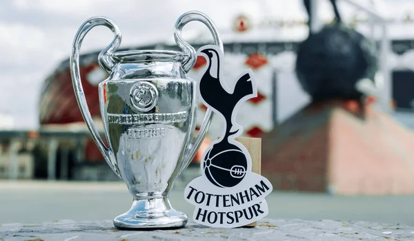 Června 2021 Londýn Velká Británie Znak Fotbalového Klubu Tottenham Hotspur — Stock fotografie