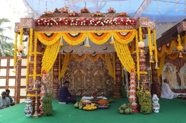 Geleneksel Hindu düğün töreni